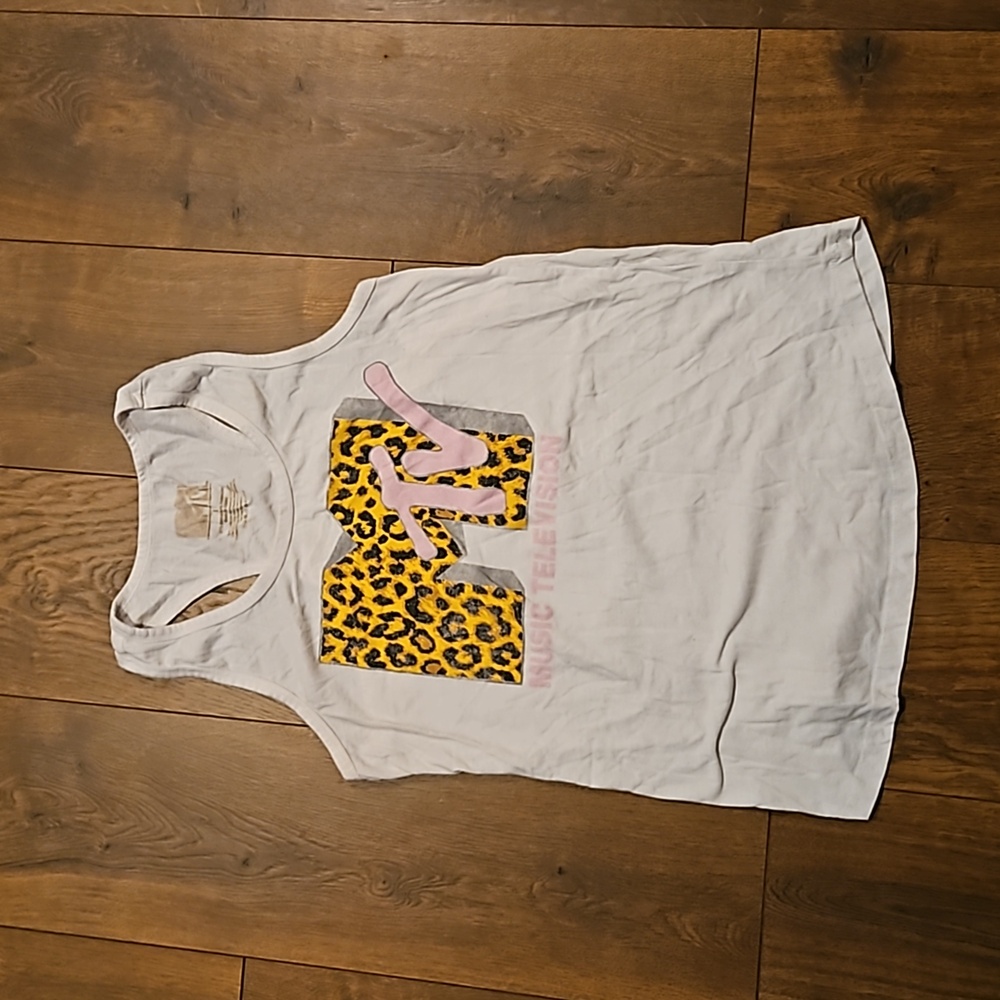 MTV white tank top